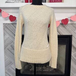 Bench XS Cream‎ Sweater
